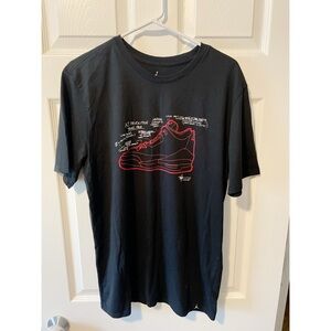 Nike Jordan Black and Red Short Sleeve Sneaker Tee Size Large Great Condition